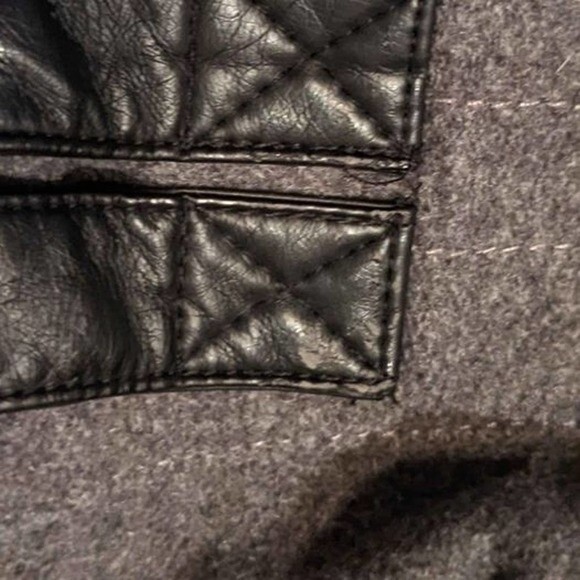 Guess wool women's coat - Picture 10 of 10